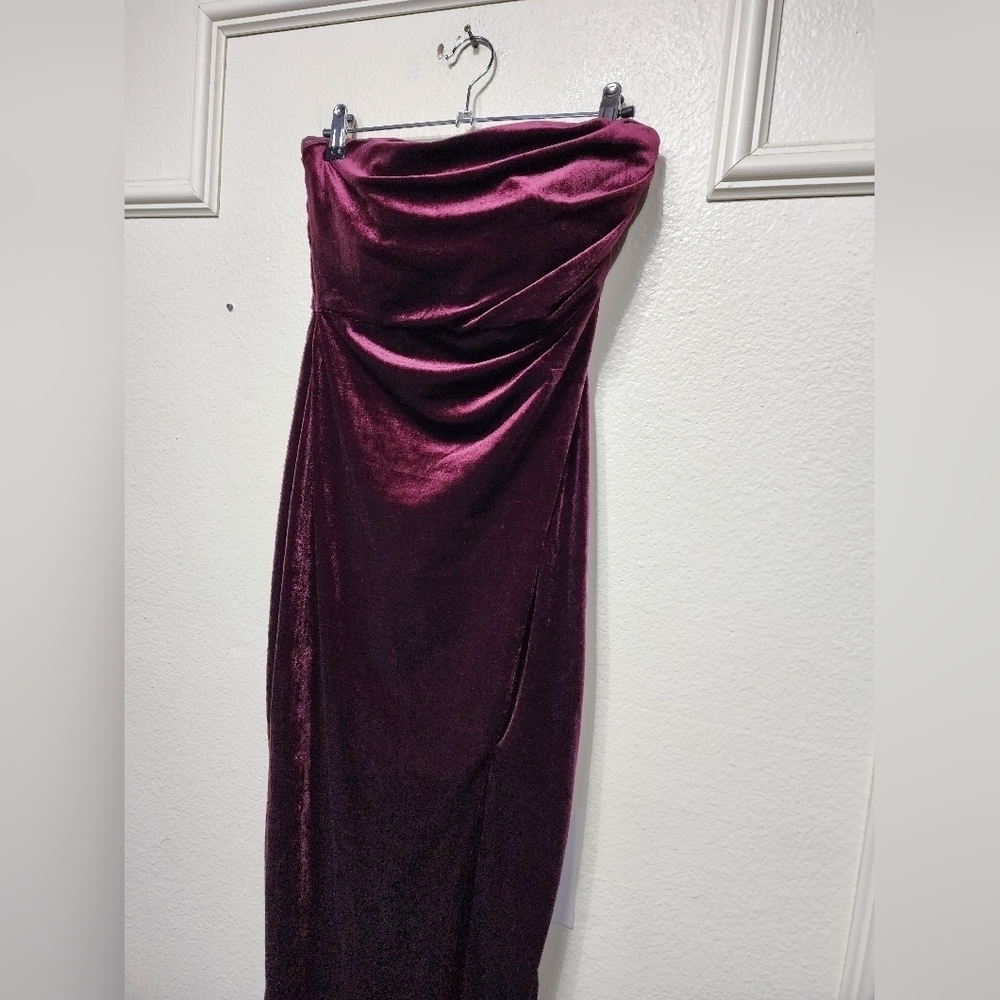Lulus Perfectly Captivating Plum Purple Velvet Strapless Maxi Dress S Wedding - Picture 7 of 9